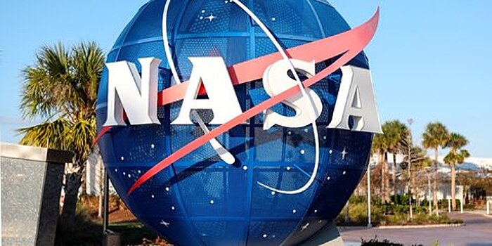 В Москву прилетит глава миссии NASA Алан Стерн