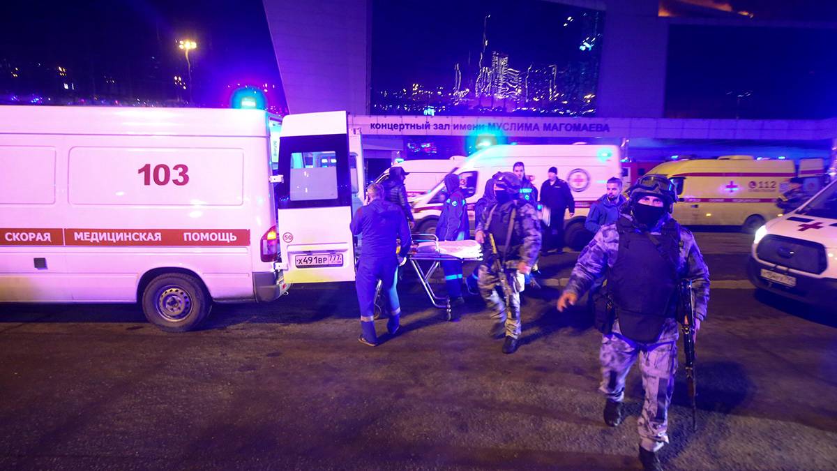 Очевидцы рассказали о первых минутах террористического нападения в «Крокус сити холле»