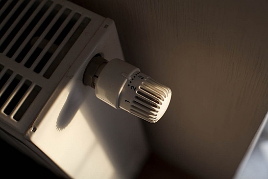 Десятки тюменцев сидели без отопления и горячей воды из-за порыва