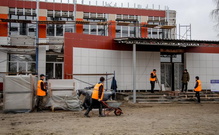 Курский губернатор раскритиковал срывы сроков работы подрядчика ООО «Кварта-Л»