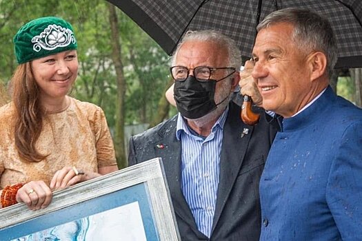 42 килограмма искусства: татарстанская таможня конфисковала экспонаты выставки для Елабужского музея