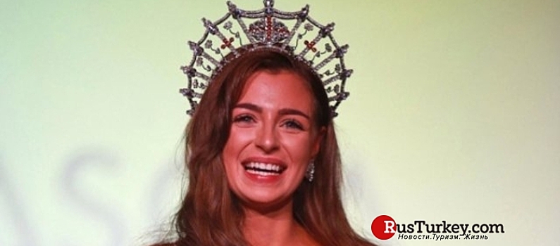 «Мисс Англия-2018» рекламирует путевки в Турцию