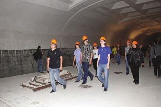 Американский архитектор предложил открыть ночной клуб в омском метро
