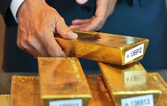 ЕС готовит санкции в отношении российского золота