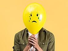 Врач объяснила, почему люди чувствуют себя несчастными и нелюбимыми 