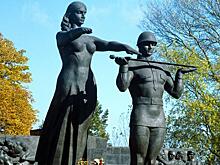 Война с памятниками – война против народа