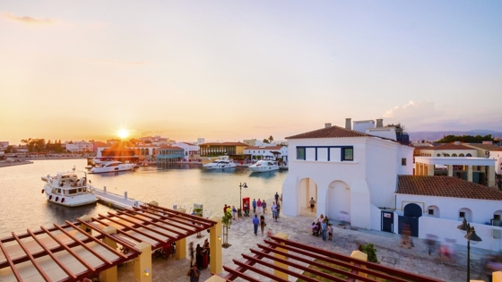 На Кипре снова снимают ограничения для туристов