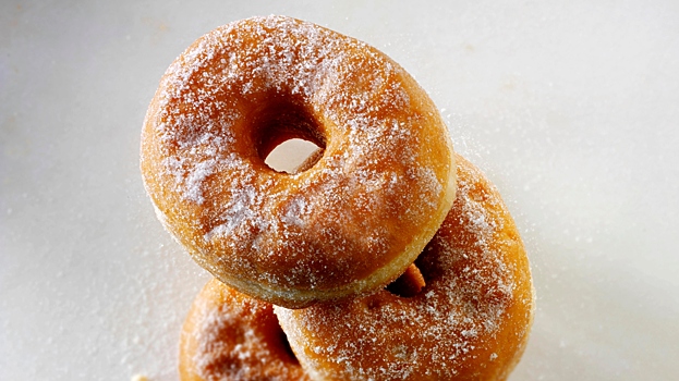 Пышные картофельные пончики: домашний рецепт с хрустящей корочкой