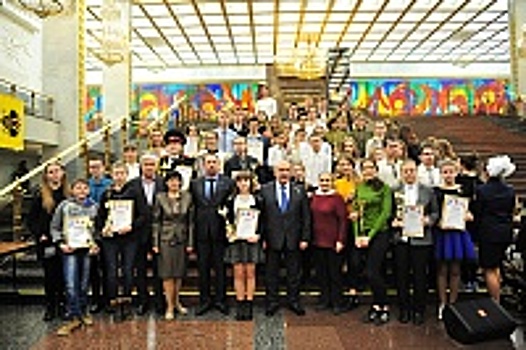 Зеленоградские школьники стали призерами музейно-исторической олимпиады «75-летие битвы за Москву»