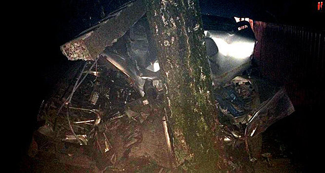 Mitsubishi влетел в столб в Орше, пострадал один человек