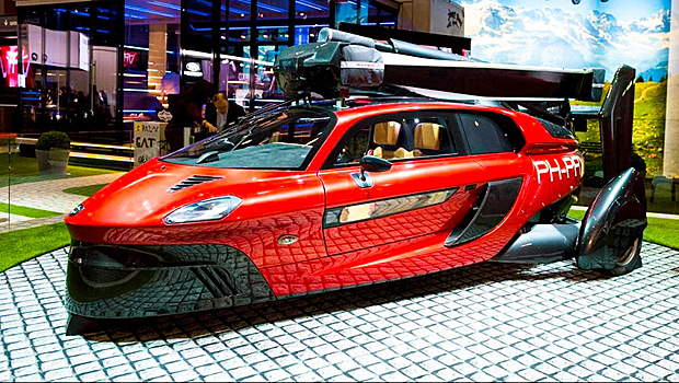 Названа цена летающего автомобиля Liberty