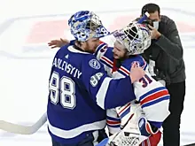 Экс-вратарь НХЛ Хаттон о борьбе за «Везину»-2026: Василевский или Шестеркин могут сместить Хеллибака с трона