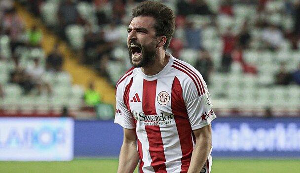 "Джикию не будоражит интерес клубов нижней восьмерки". Агент - о возможном возвращении защитника в РПЛ