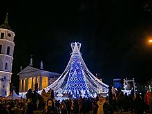 В Вильнюсе зажгли рождественскую елку!