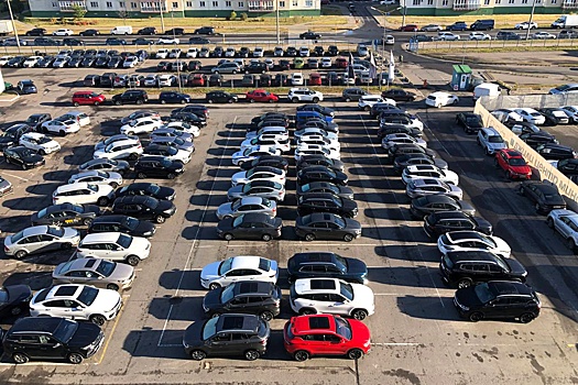 Спрос на автокредиты в России сохранился на фоне ожидаемого повышения утильсбора