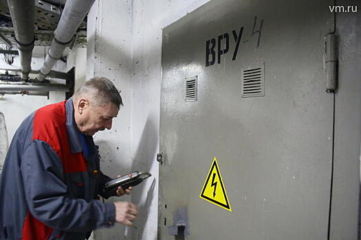 Авария на подстанции оставила без света и воды жителей района Беговая