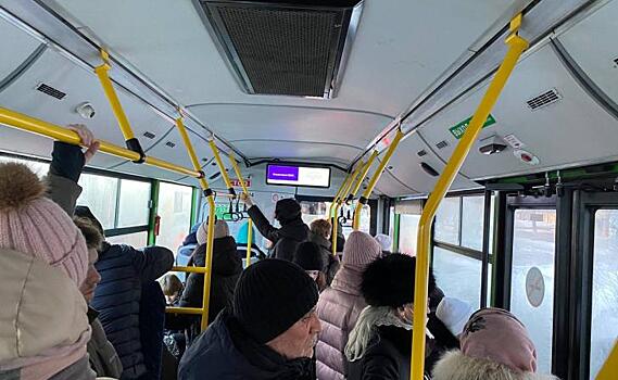 В Белгороде жители жалуются на работу общественного транспорта