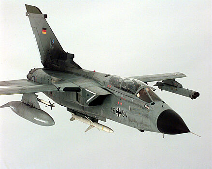 Германия отправит бомбардировщики в Сирию