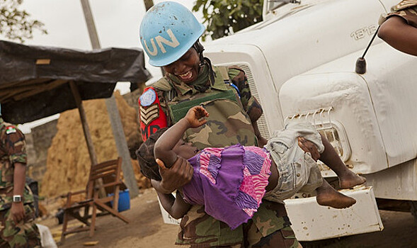 Почему миротворцев ООН не судят за военные преступления