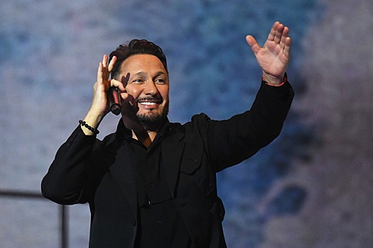 Стас Михайлов показал жену в день ее 50-летия