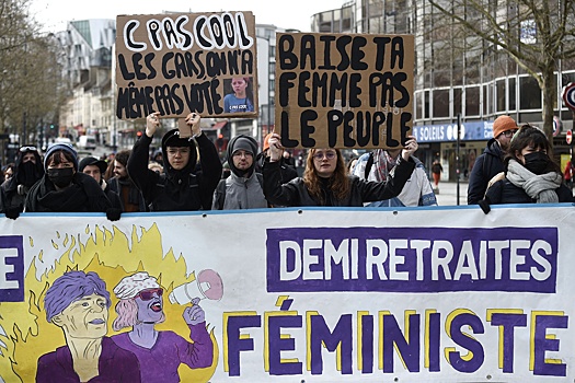 В протестах во Франции приняли участие 740 тысяч человек