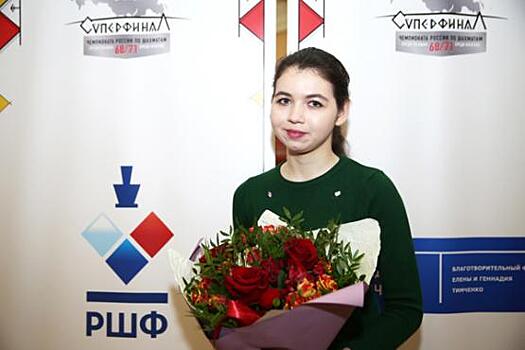 Ямальская шахматистка вошла в число лидеров российского шахматного суперфинала