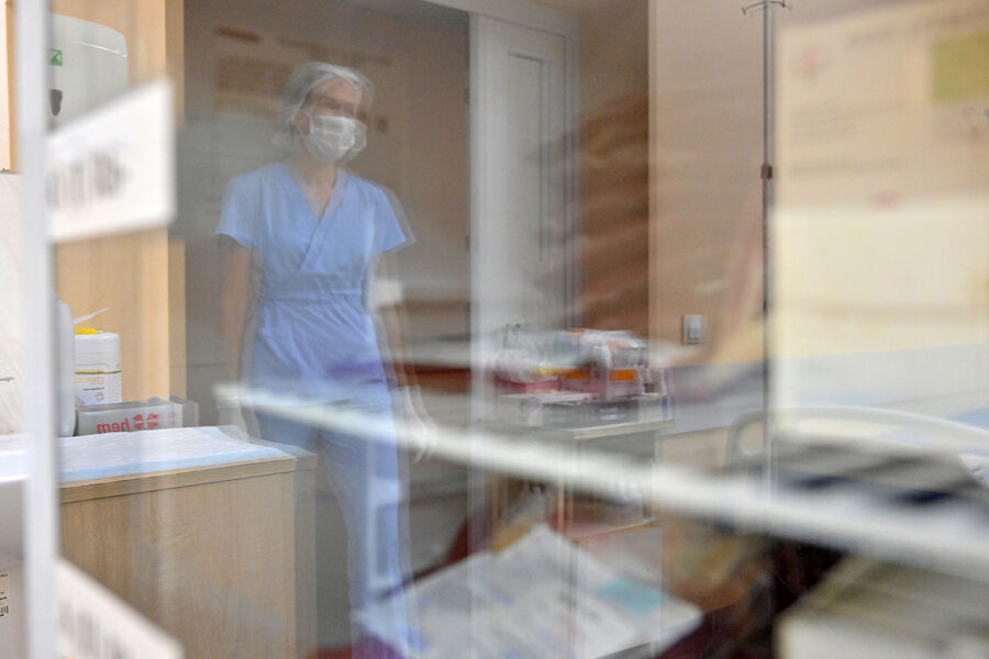 Путин поручил Минздраву актуализировать порядки проведения медосмотров