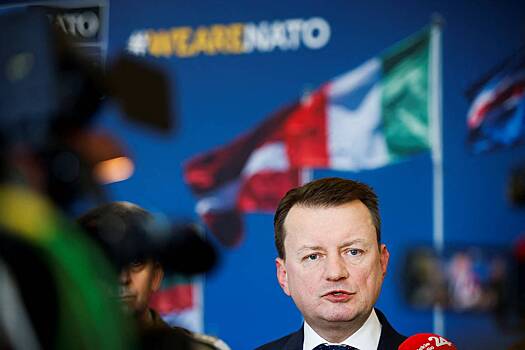 В Польше потребовали отставки министра обороны после инцидента с ракетой