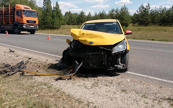 В Клепиковском районе произошло ДТП с участием такси