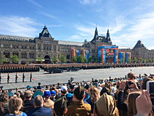 Участники фестиваля «От винта!» посмотрели Парад Победы на Красной площади