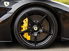 Ferrari прекратила сборку машин для России и выделила украинцам миллион евро