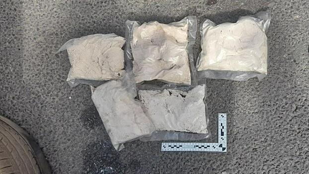 Партию мефедрона в особо крупном размере изъяли оперативники в Ивановской области у жителя Ярославля