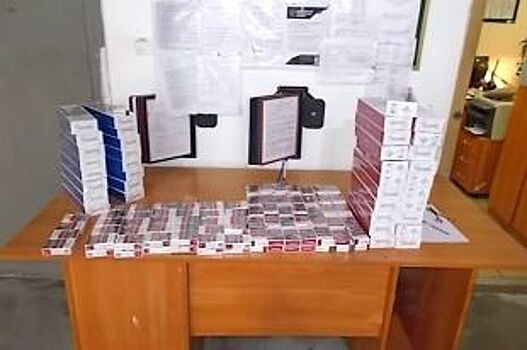 Гражданин Польши пытался вывезти из региона сигареты в крыше автобуса