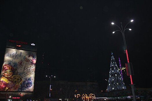 Более 20 тысяч жителей Краснодара встретили Новый год на Театральной площади