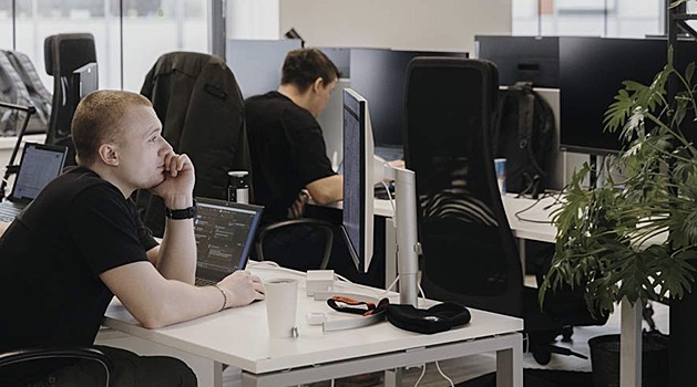 Работодатели начали снижать размер премий