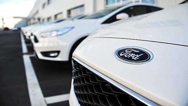 Ford отзывает 170 тысяч автомашин из-за камер заднего вида