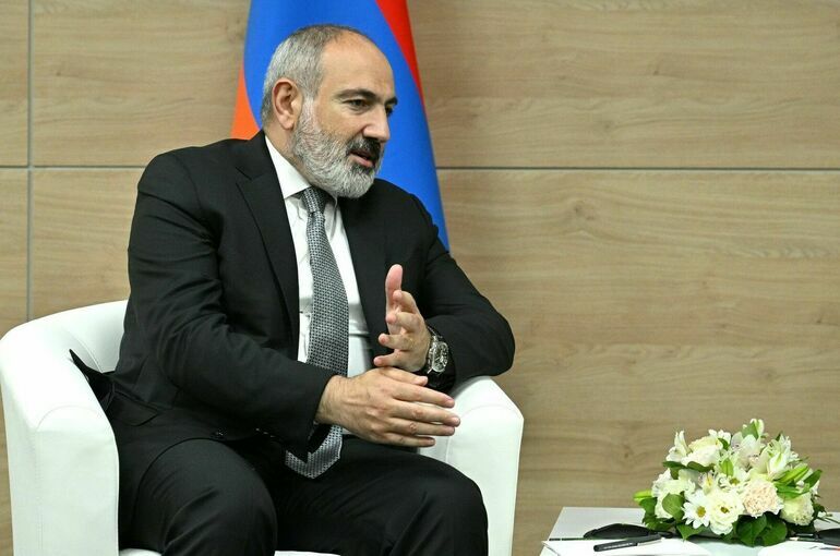 Пашинян: Ереван предложил Баку подписать соглашение о контроле над вооружениями