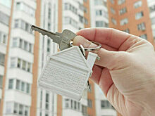 Врачам и учителям предложили выдавать социальную ипотеку