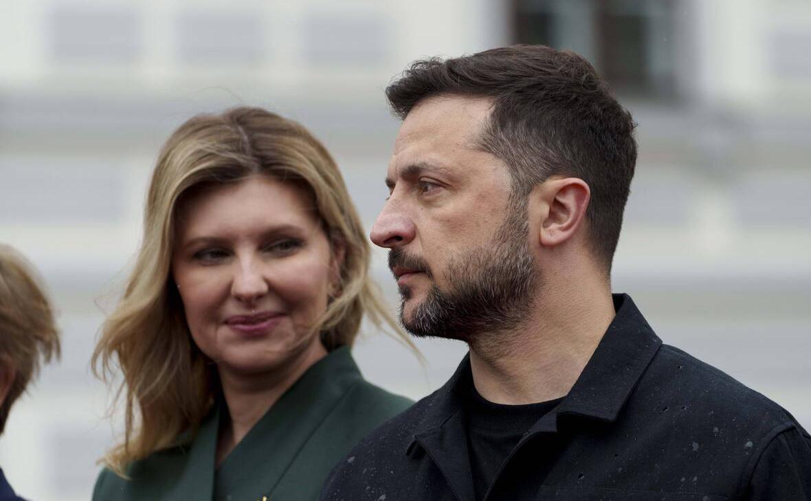 Жена Зеленского облачилась в траур после сообщений о его уходе