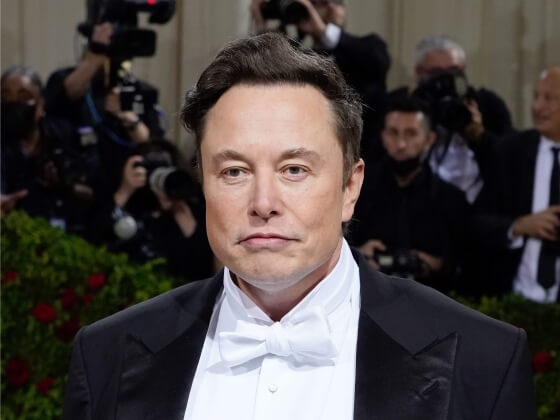 Tesla может выплатить Илону Маску рекордное вознаграждение за 2025 год