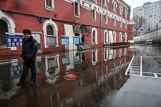 ФСИН получит 230,1 млн рублей на выплаты сотрудникам в условиях пандемии