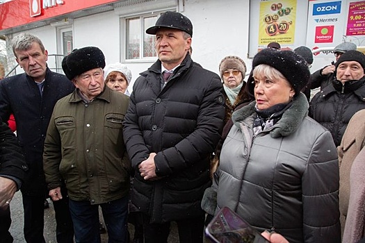 Вице-мэр Боликов попал в кольцо