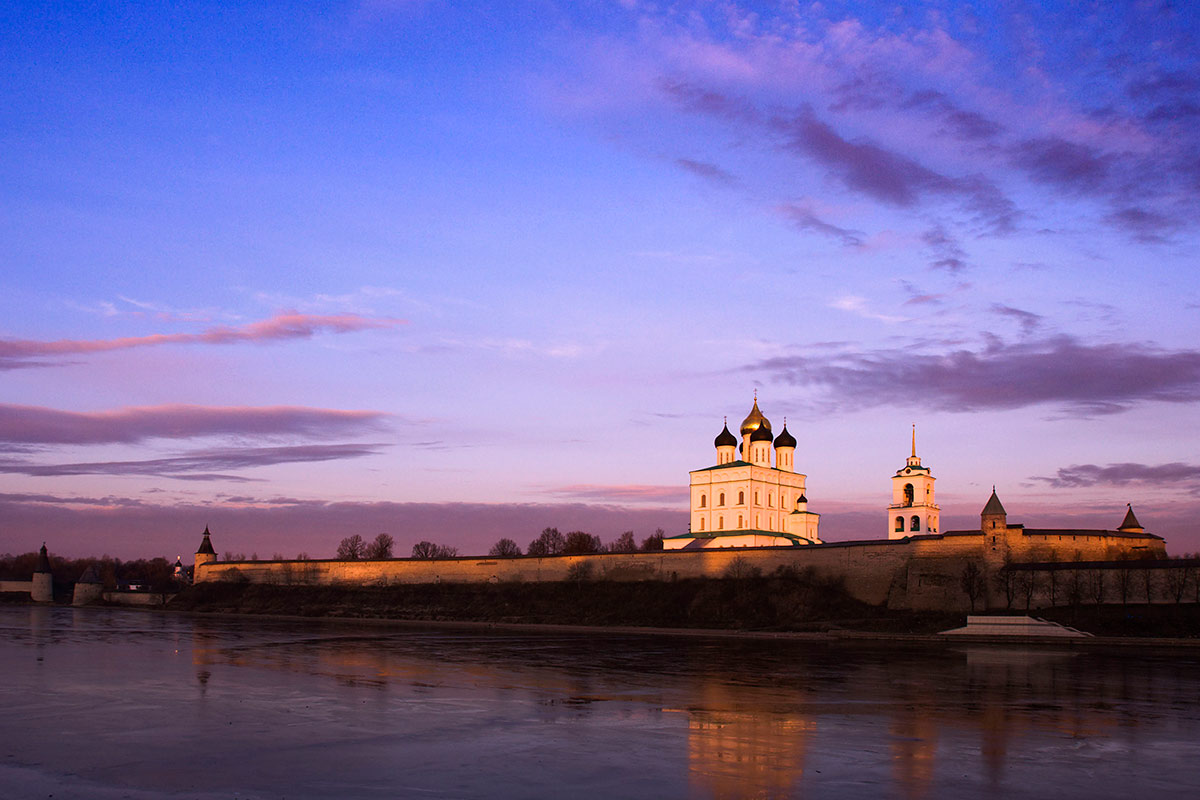 Псковский кремль, Псков, Псковская область, Россия, Европа