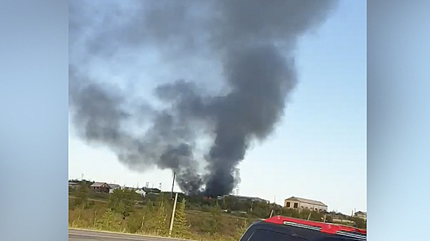 Дознаватели назвали причину пожара на складе в Лабытнанги. ВИДЕО