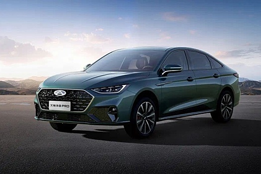 Chery Arrizo 8 получил новую внешность и мотор 2,0 литра