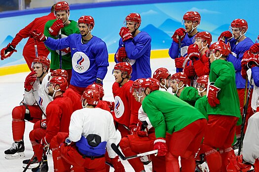 Первая тренировка сборной России на ОИ-2022: сочетания звеньев, комментарии Ковальчука и Жамнова