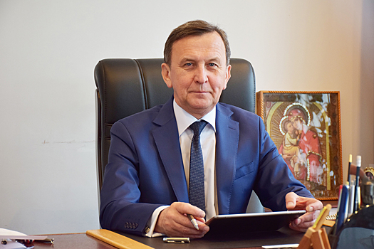 «День России объединяет всех, кто искренне любит свою Родину – страну с яркой историей и огромным потенциалом»