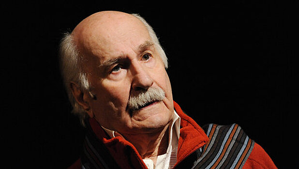 Близкие Зельдина ополчились против его внучатого племянника