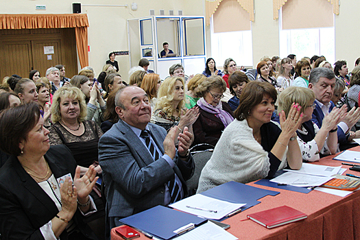 Лучших педагогов выбрали в школе №1413 района Бибирево