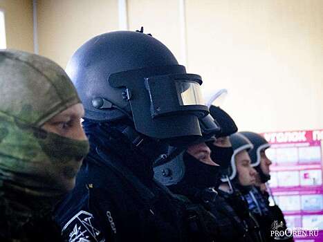 Условный срок и штраф за попытку контрабанды запчастей вертолета из Оренбургской области